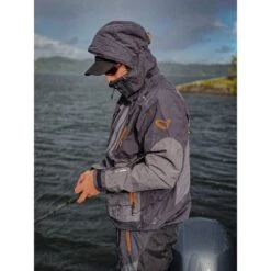 Veste Savage Gear WP Performance Noir Gris Encre -Savage Gear Pêche Pas Cher Magasin 5729320Team20Outdoors1 550x550h